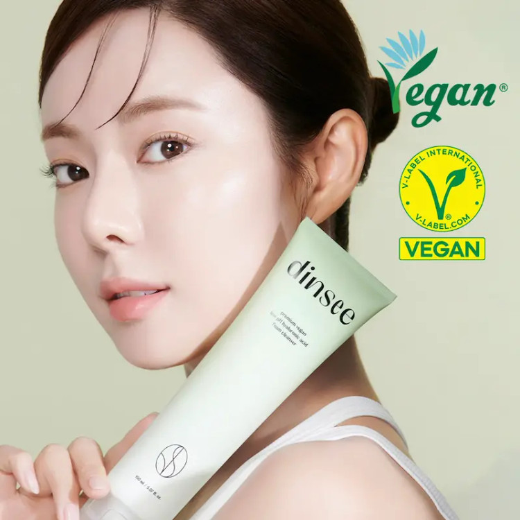 فوم شوینده وگان «دینسی» (Dinsee) حاوی هیالورونیک اسید و با pH ملایم Dinsee Premium Vegan Low pH Hyaluronic Acid Foma Cleanser 150m